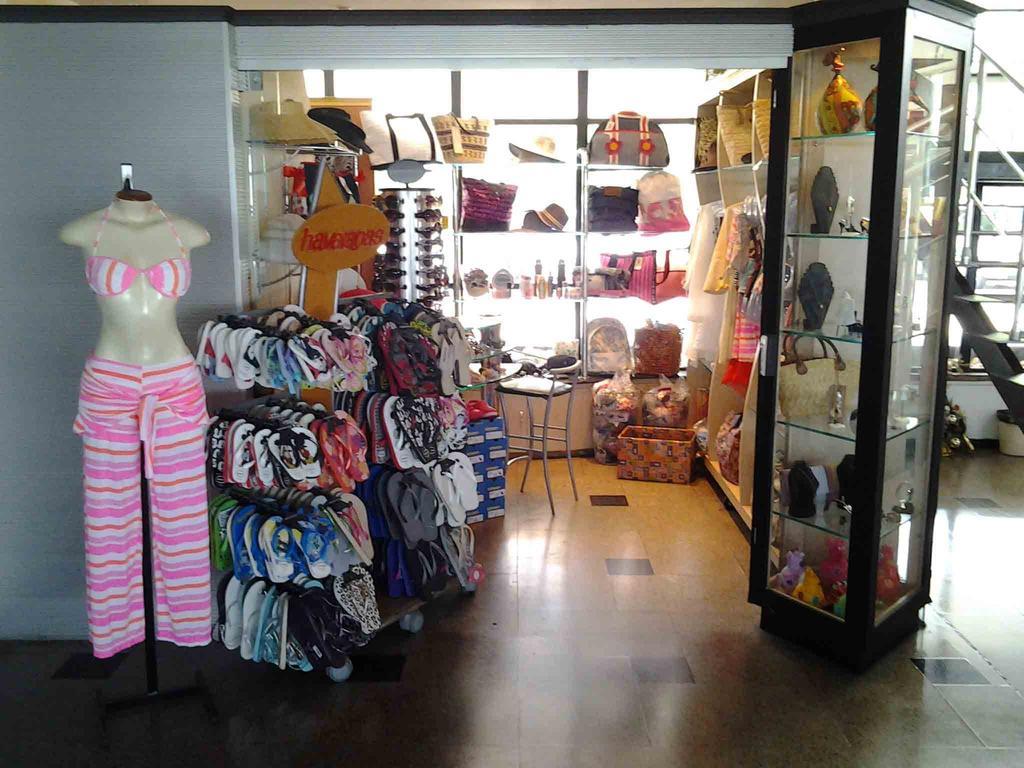 Marina Park Hotel Fortaleza  Eksteriør bilde A store in the shopping mall